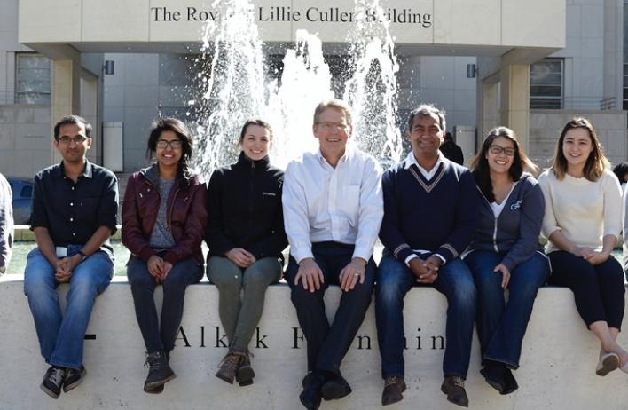 Cooper Lab members in front of the Alkek Fountain at Baylor College of Medicine, February 2018.